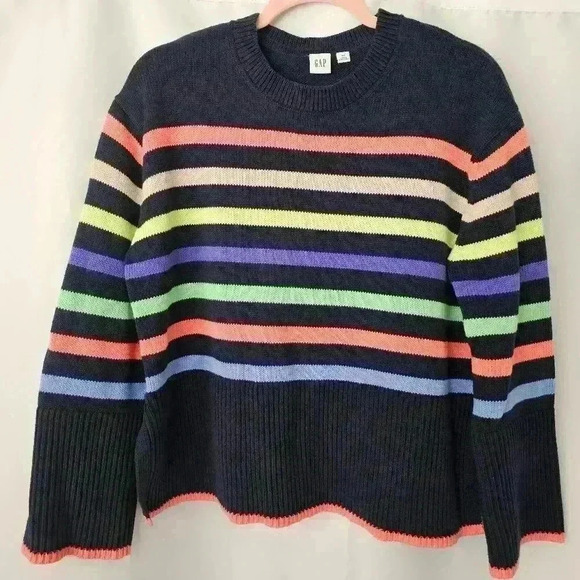 😍 NWOT 😍 Gap 24/7 Split-Hem Cotton Crewneck Sweater, Navy w/ Multi Stripe, XS - Picture 1 of 9